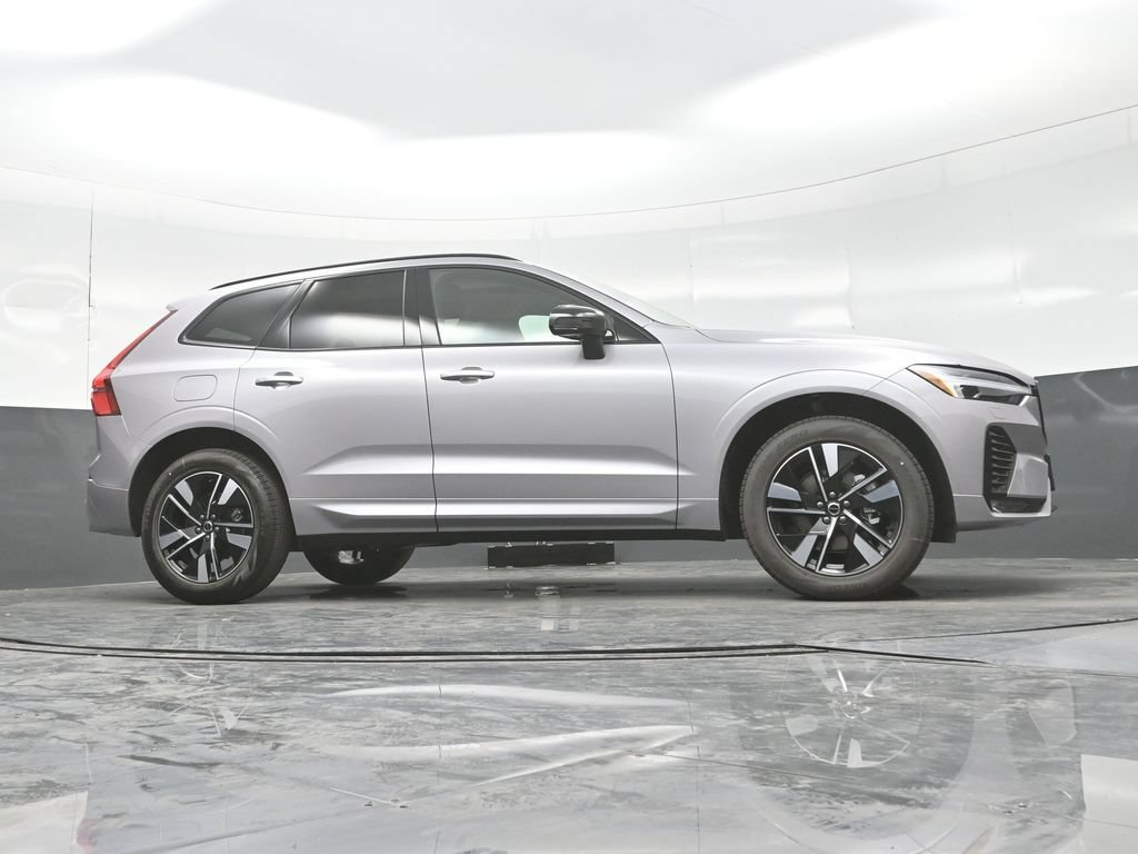 New 2026 Volvo XC60 B5 Core w/ Climate Package AWD/4WD image 47