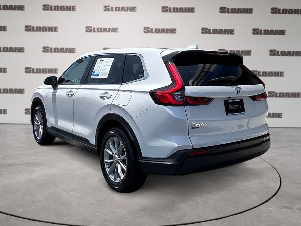 Used 2023 Honda CR-V EX image 3