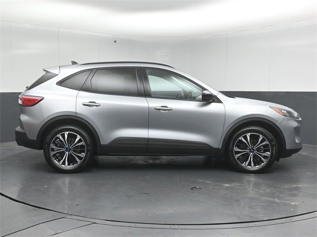 Certified 2022 Ford Escape SEL w/ SEL Stealth AWD Package image 8