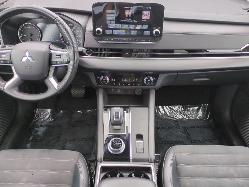 Used 2024 Mitsubishi Outlander SE FWD image 15