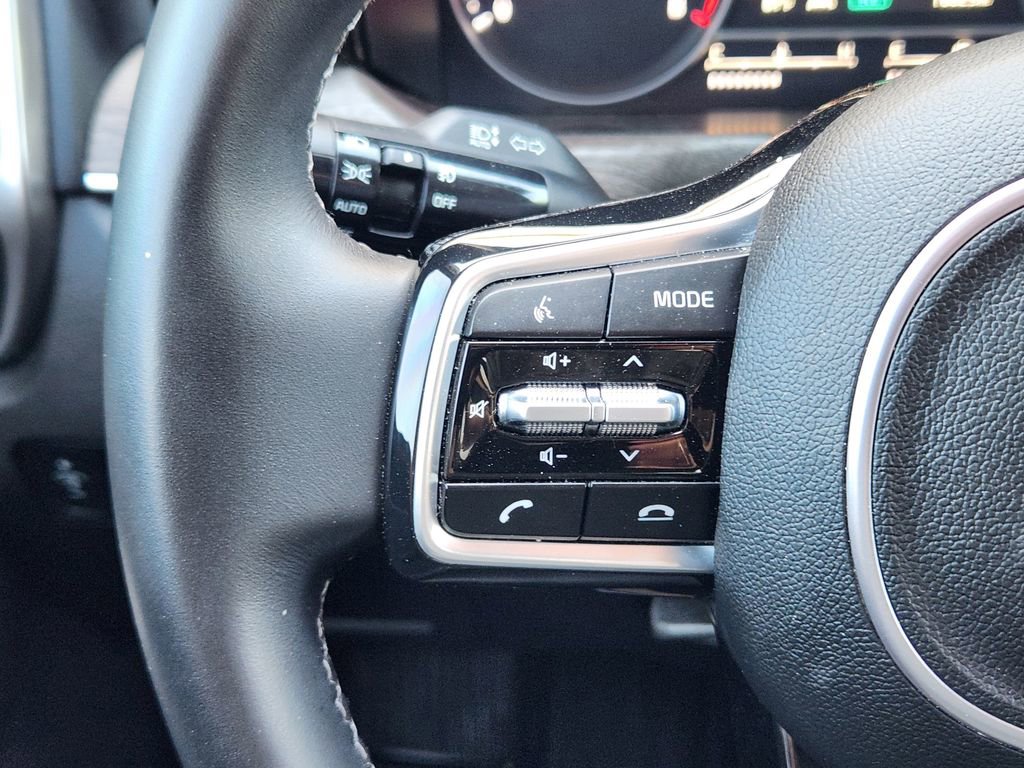 Certified 2023 Kia Sorento EX w/ Panoramic Sunroof Package image 27