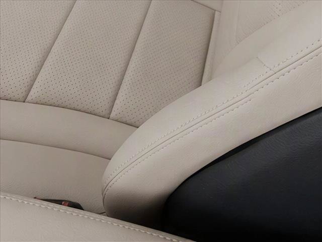 Used 2019 Mercedes-Benz C 300 Sedan image 29