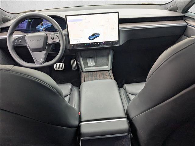 Used 2023 Tesla Model S Standard Range image 18