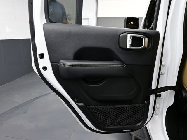 Used 2019 Jeep Wrangler Unlimited Rubicon image 12