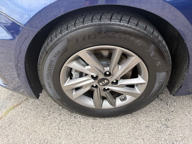 Used 2020 Kia Optima LX FWD image 11