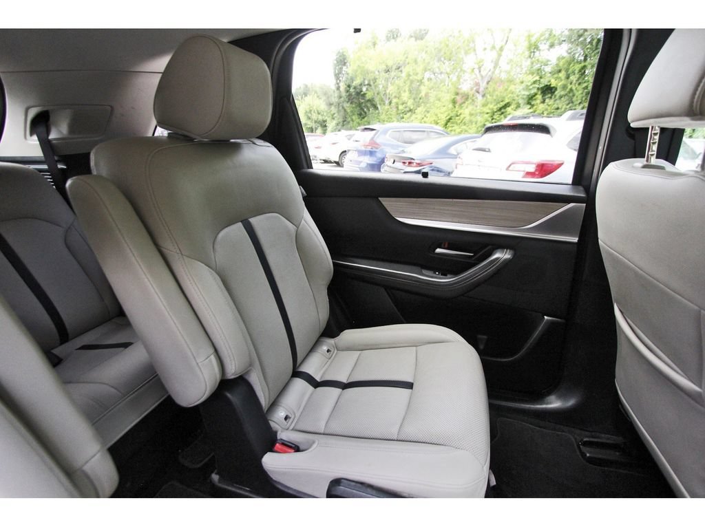 Used 2024 MAZDA CX-90 3.3 Turbo w/ Premium Package AWD/4WD image 11