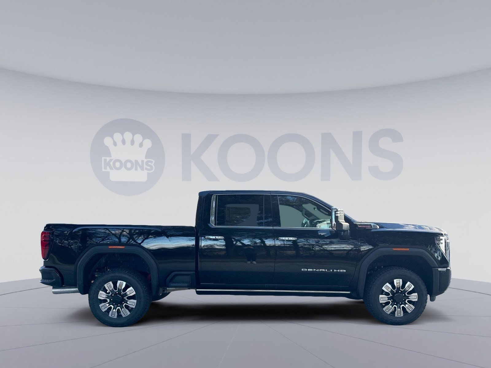 New 2026 GMC Sierra 3500 Denali w/ Denali Reserve Package image 8