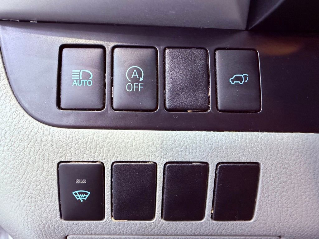 Used 2018 Toyota Highlander XLE image 19