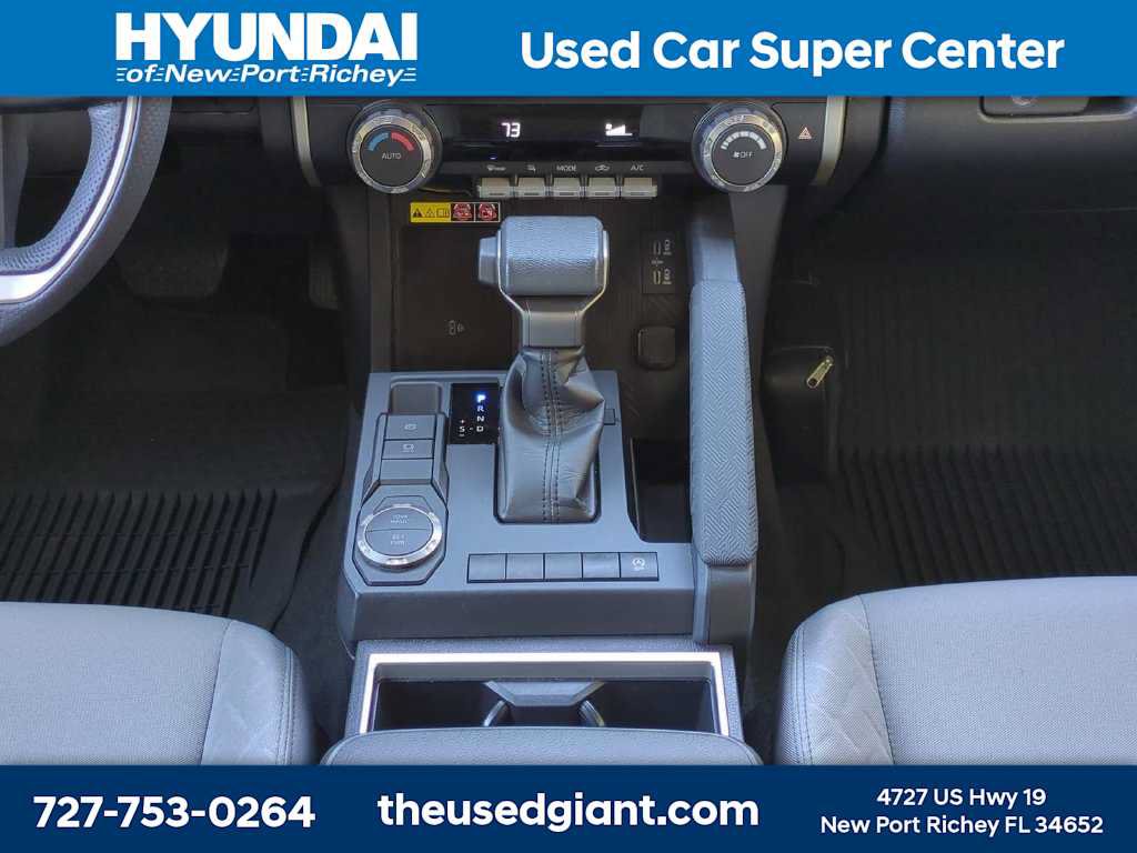 Used 2024 Toyota Tacoma SR5 w/ SR5 Upgrade Package RWD image 19