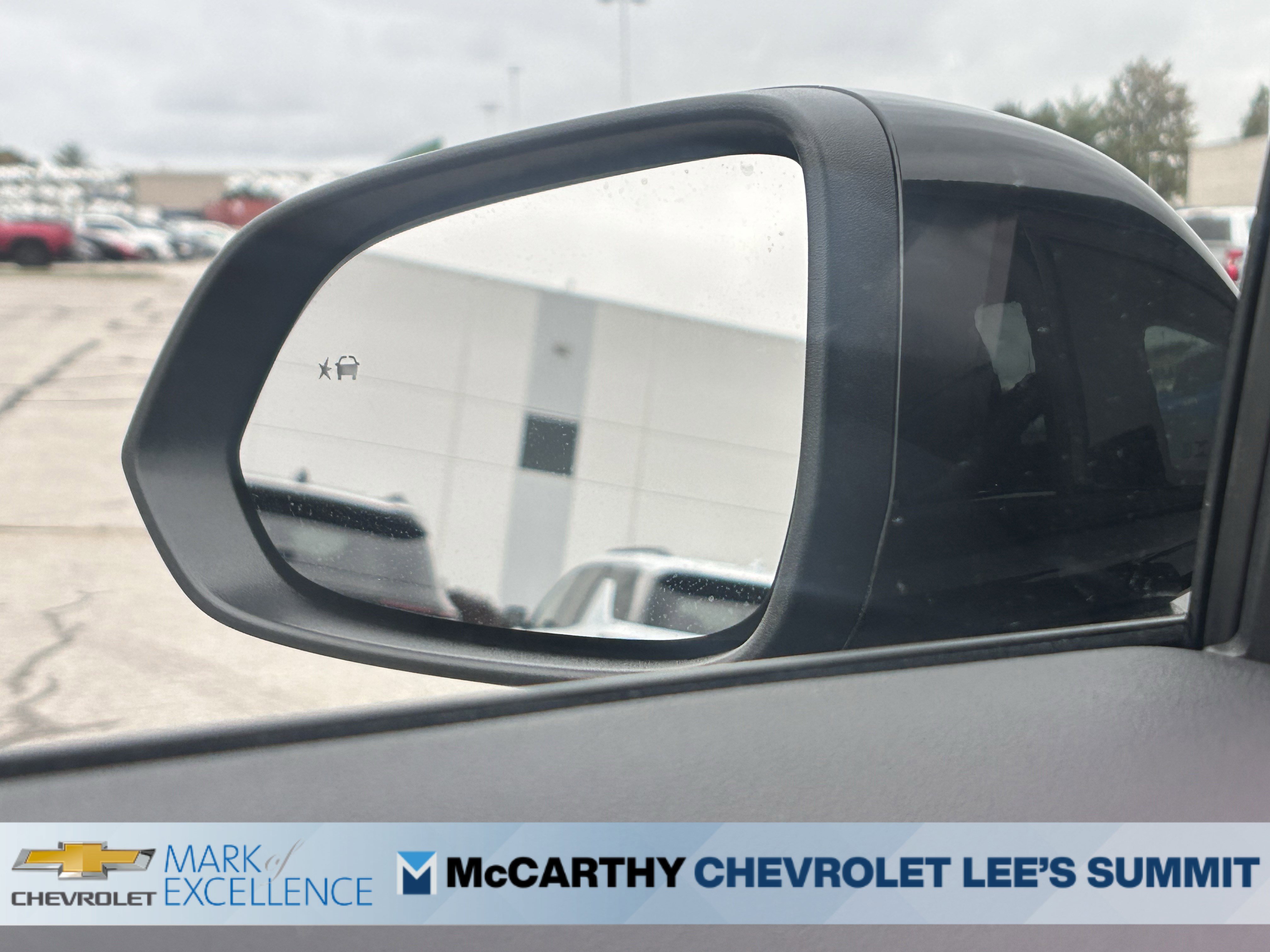 New 2026 Chevrolet Equinox EV LT w/ Comfort Package image 16