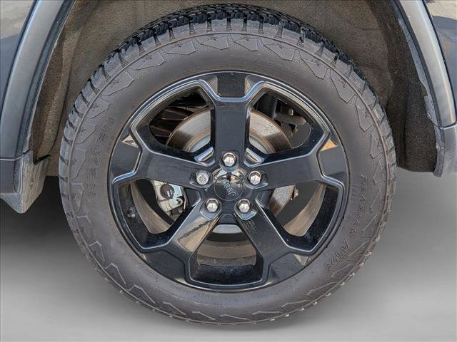 Used 2018 Jeep Grand Cherokee Laredo image 17