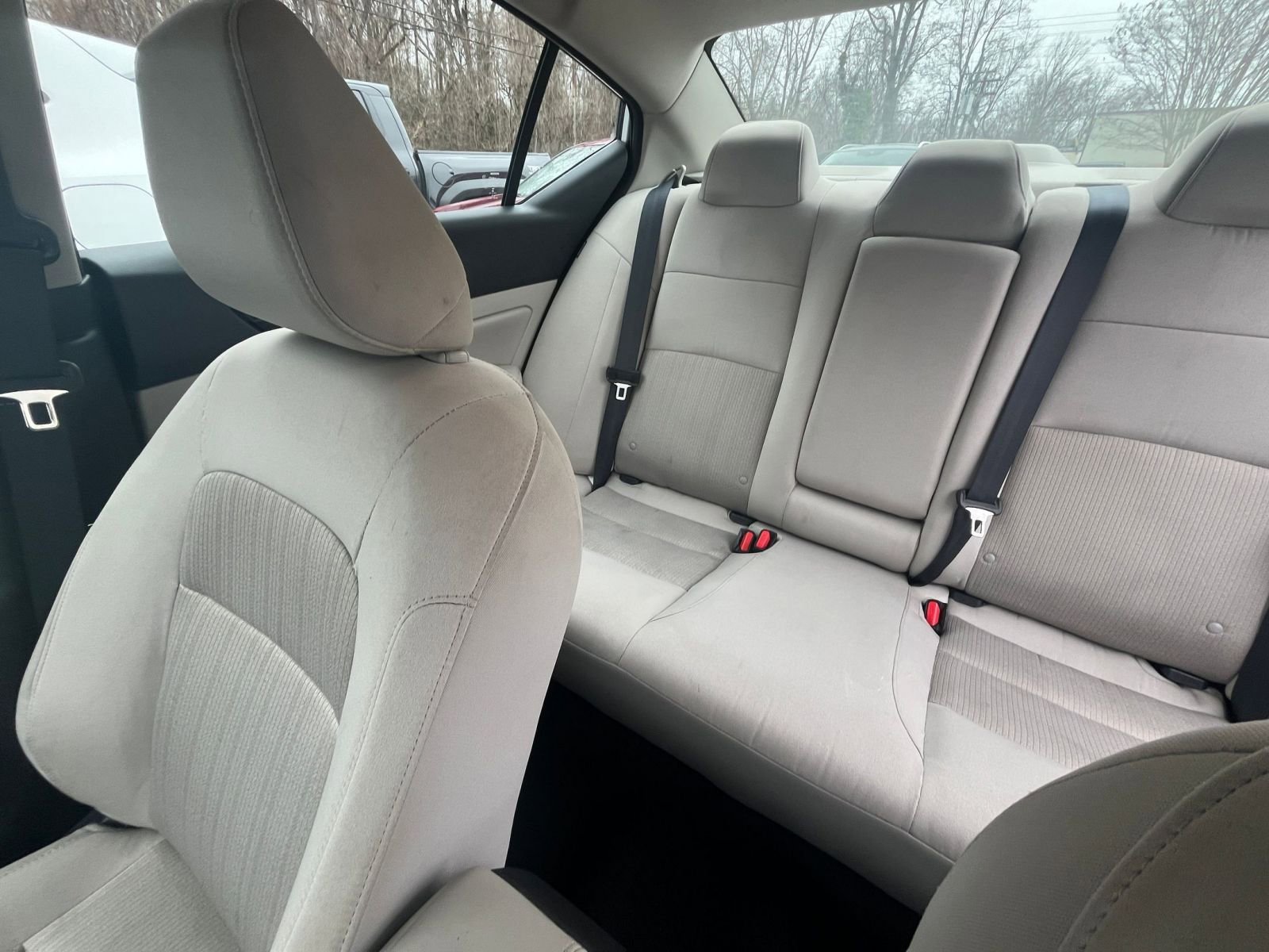 Used 2025 Nissan Altima 2.5 SV image 33