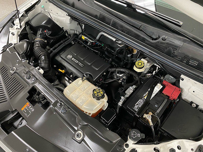 Used 2019 Buick Encore Preferred image 16