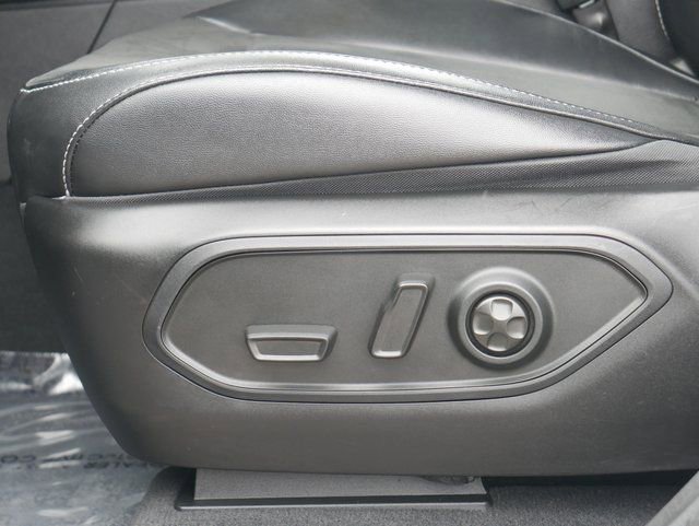 Used 2023 Jeep Grand Cherokee Altitude image 13