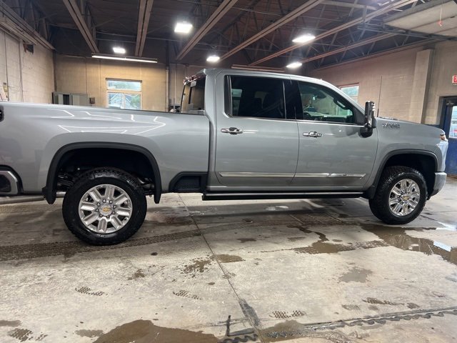 New 2025 Chevrolet Silverado 3500 High Country w/ Z71 Off-Road Package image 6