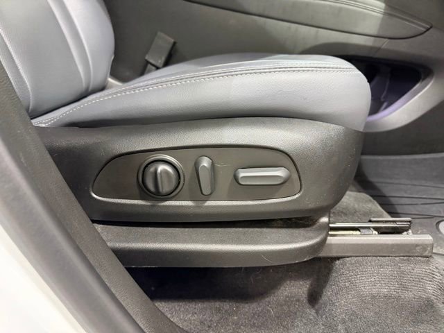 Certified 2023 Buick Enclave Essence w/ LPO, Floor Liner Package image 27