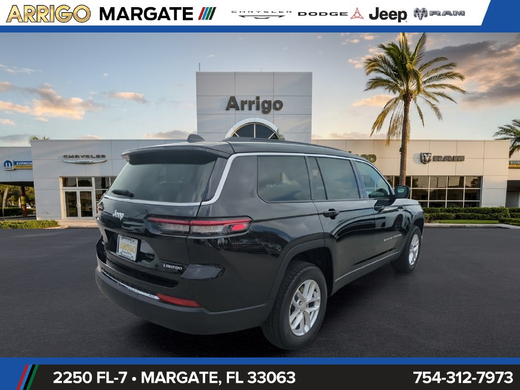 New 2026 Jeep Grand Cherokee L Laredo AWD/4WD image 5
