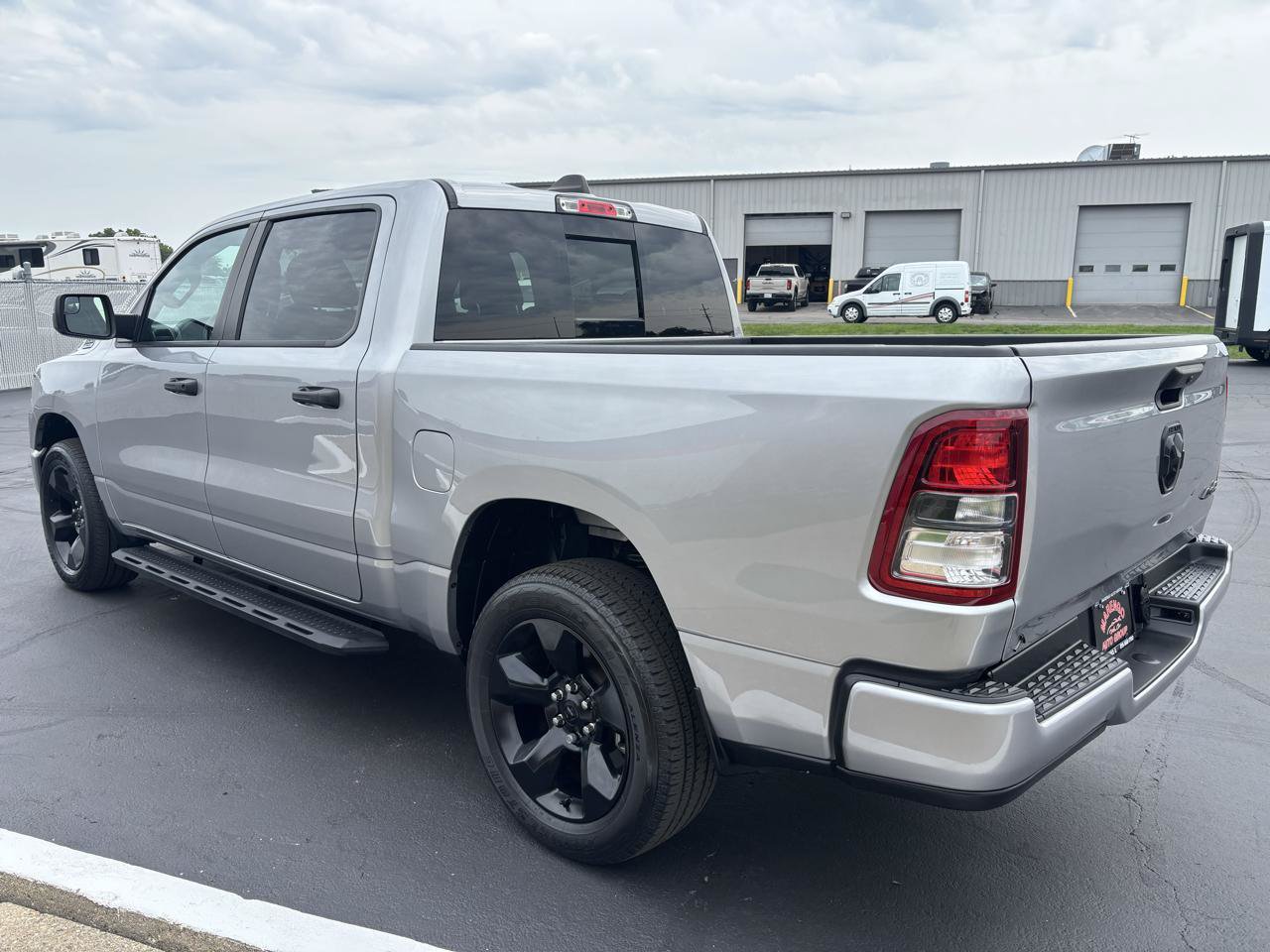 Used 2024 RAM 1500 Tradesman w/ Night Edition AWD/4WD image 5