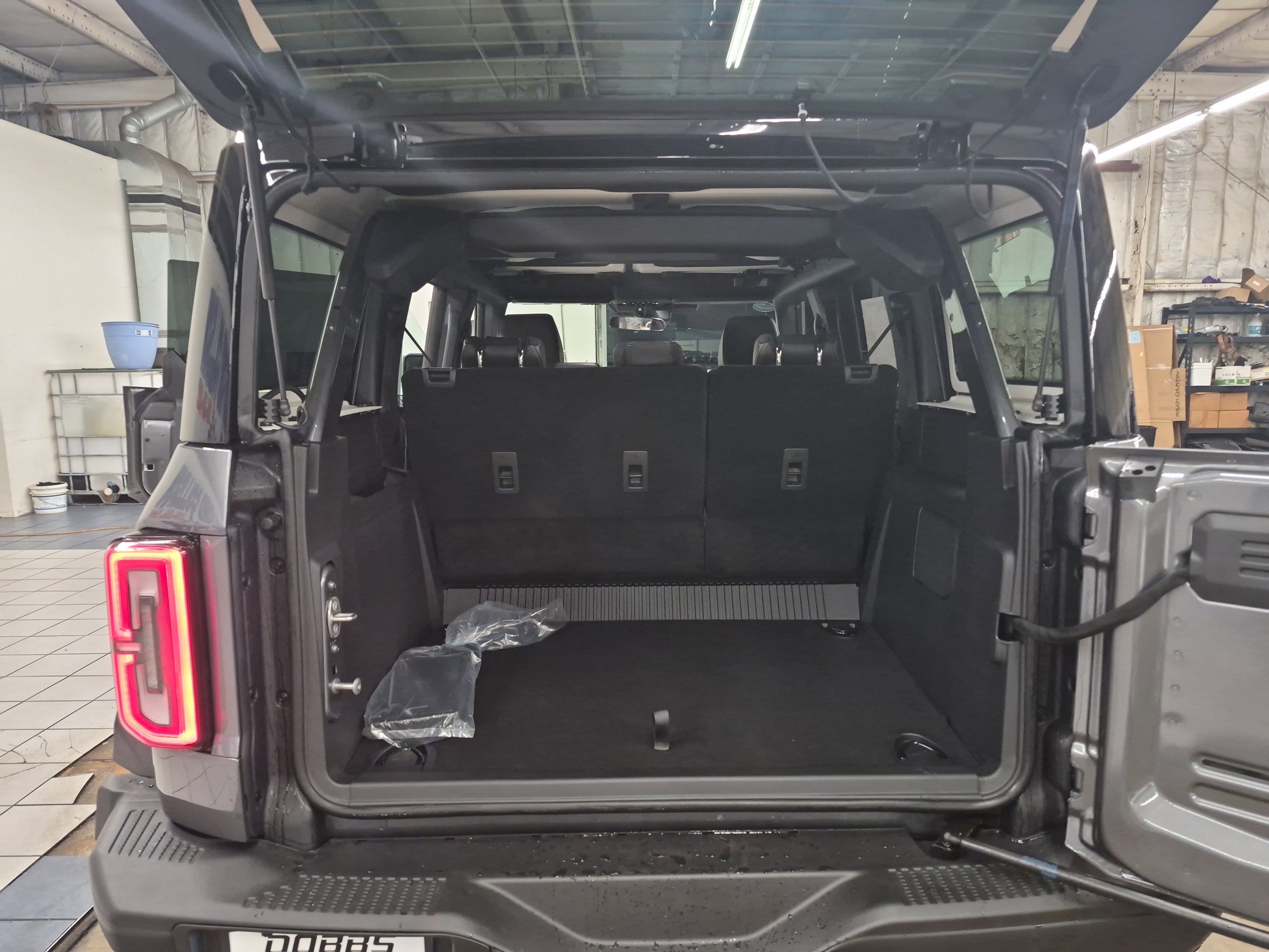 New 2025 Ford Bronco Badlands image 16