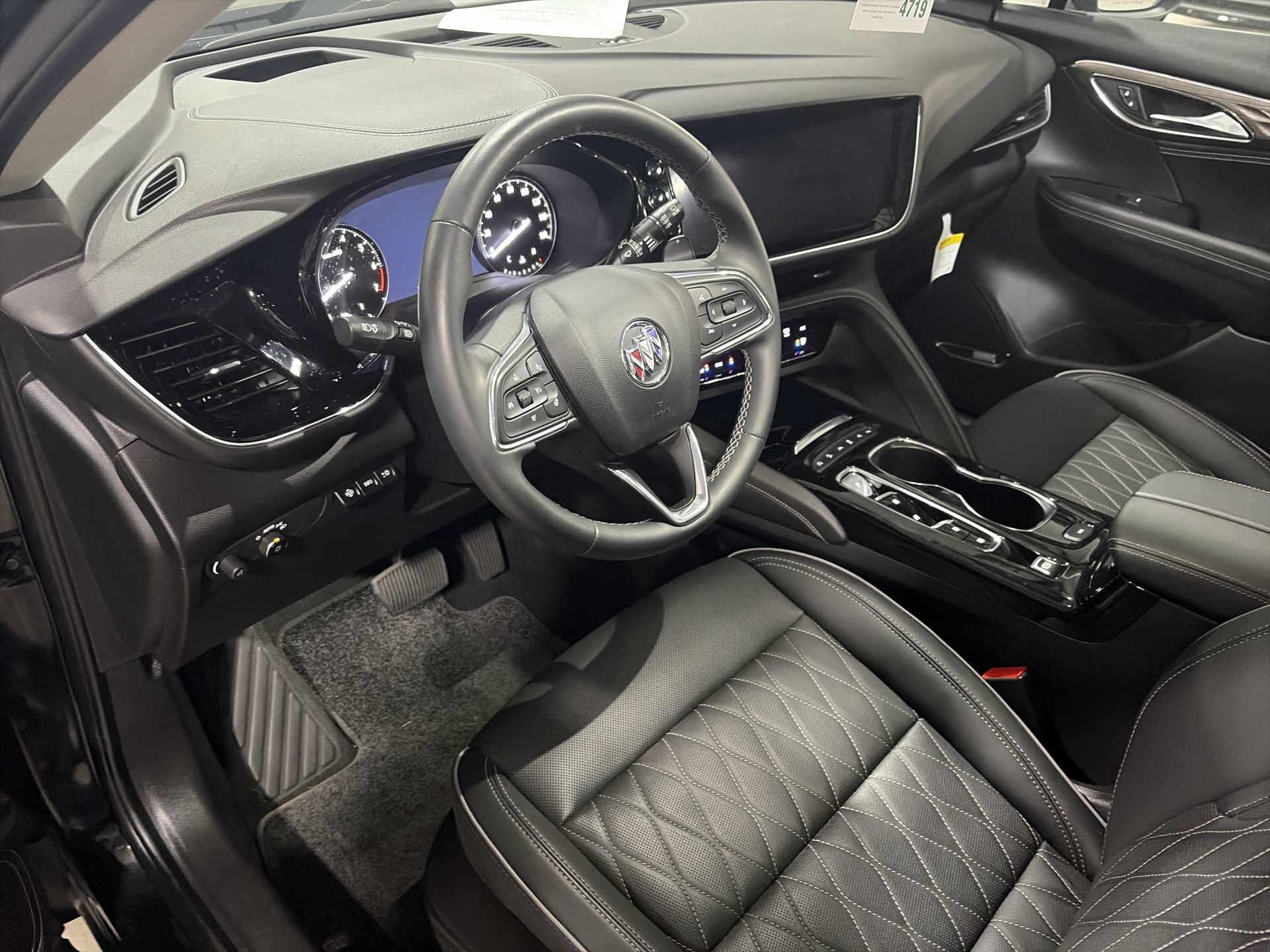 Used 2023 Buick Envision Avenir AWD/4WD image 12