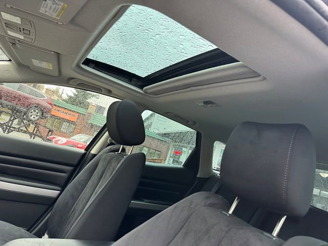 Used 2011 MAZDA CX-7 i Sport w/ Convenience Pkg image 14