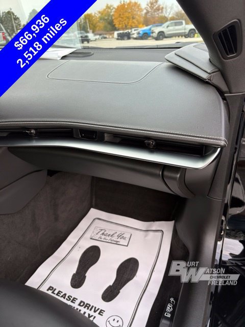 Used 2026 Chevrolet Corvette Stingray Coupe w/ 1LT RWD image 37