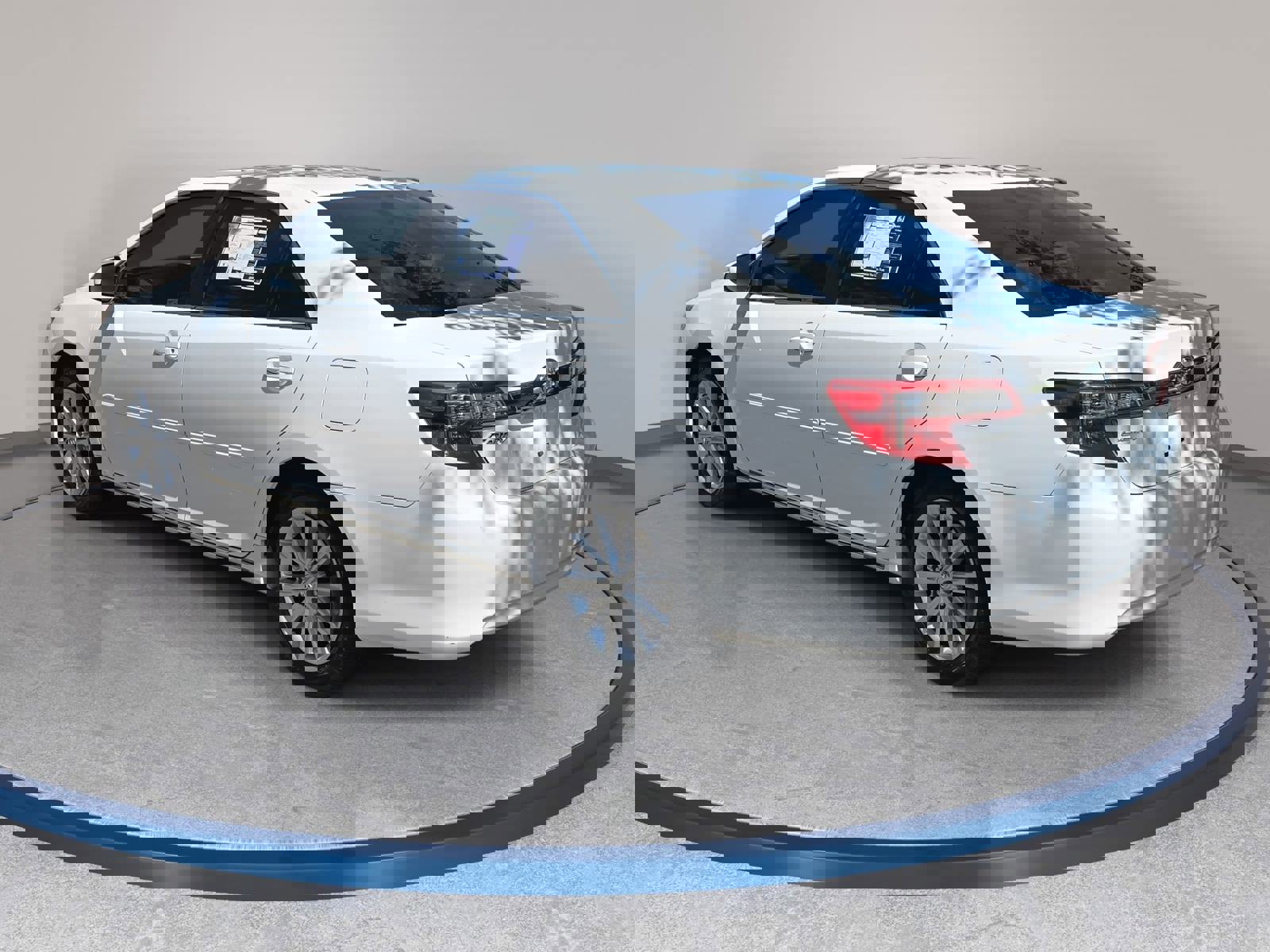 Used 2013 Toyota Camry XLE w/ Leather Pkg image 7