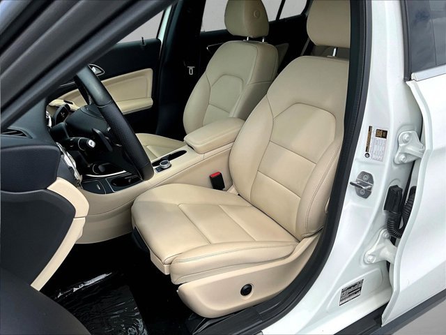 Used 2020 Mercedes-Benz GLA 250 4MATIC image 27