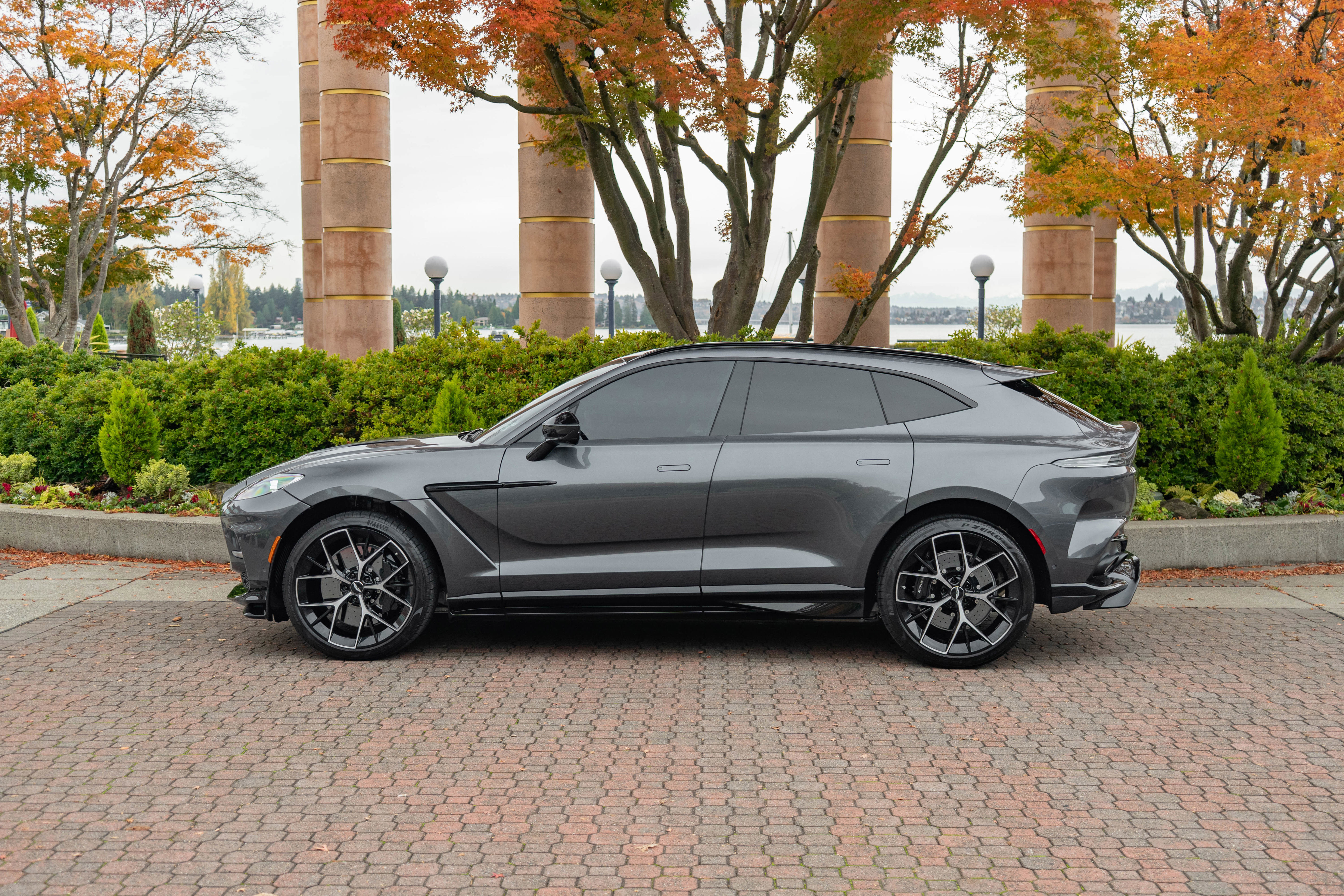 Used 2024 Aston Martin DBX 707 image 50