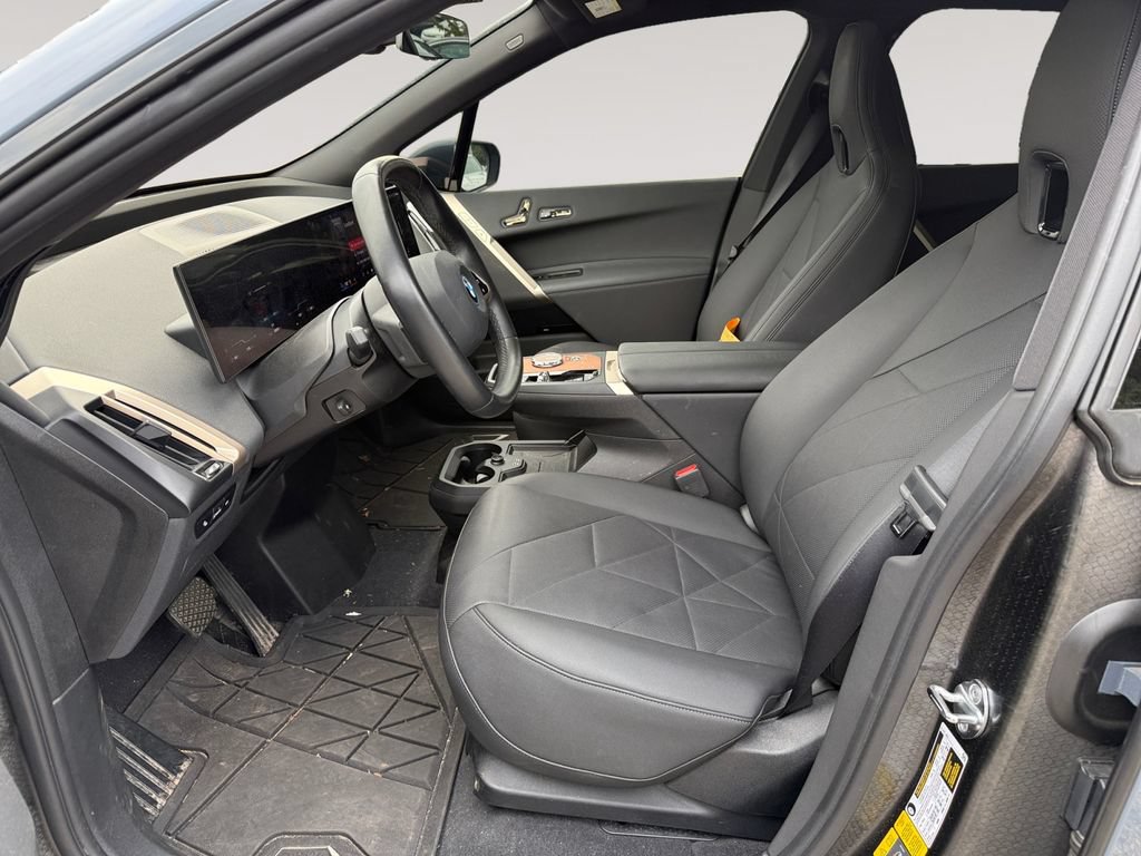 Used 2024 BMW iX M60 AWD/4WD image 2