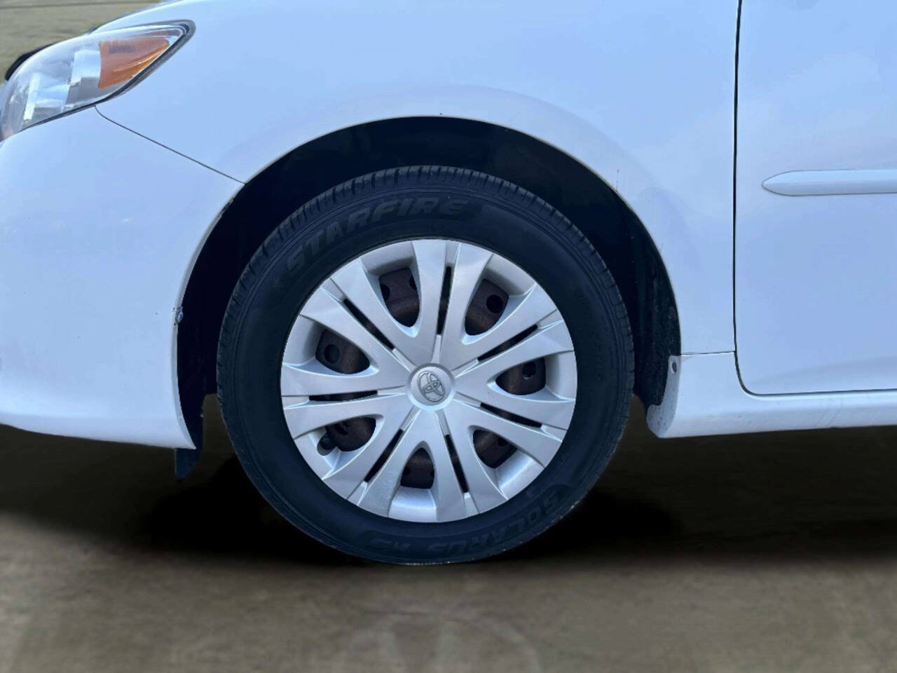 Used 2009 Toyota Corolla XLE FWD image 33