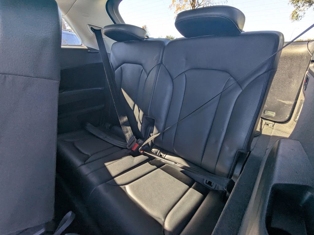 Used 2017 Audi Q7 3.0T Premium Plus image 26