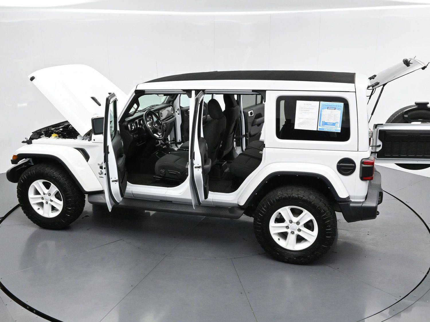 Used 2022 Jeep Wrangler Unlimited Sahara w/ LED Lighting Group AWD/4WD image 43