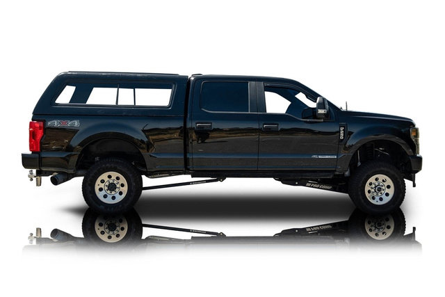 Used 2020 Ford F250 XL w/ Power Equipment Group AWD/4WD image 2