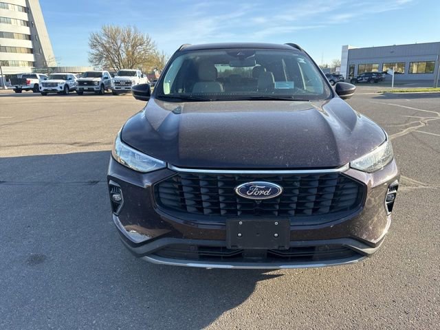 Certified 2023 Ford Escape Platinum w/ Premium Technology Package AWD/4WD image 5
