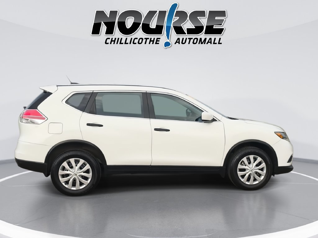 Used 2016 Nissan Rogue S AWD/4WD image 9