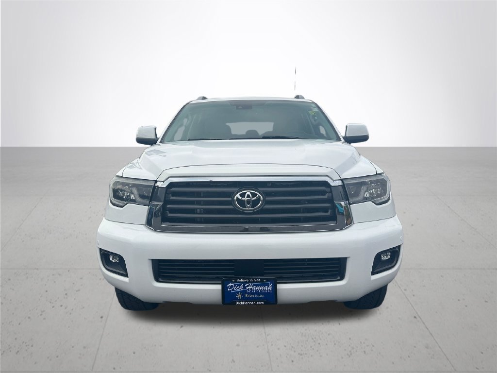 Used 2021 Toyota Sequoia SR5 w/ Premium Package AWD/4WD image 3