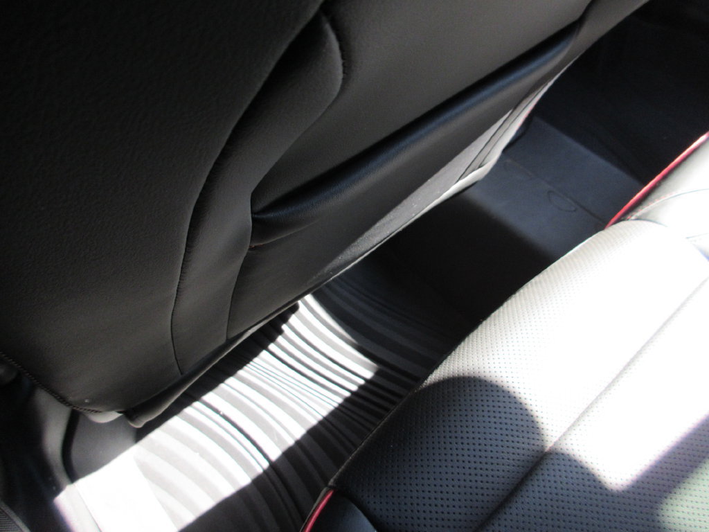 Used 2023 Buick Envision Essence w/ Sport Touring Package FWD image 25