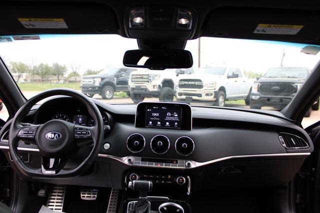 Used 2020 Kia Stinger GT-Line RWD image 18