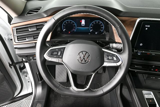 New 2026 Volkswagen Atlas SE image 8