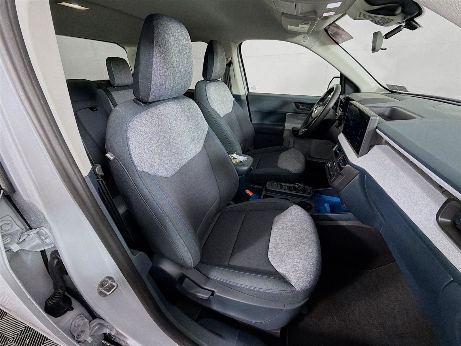 Used 2025 Ford Maverick XLT image 25