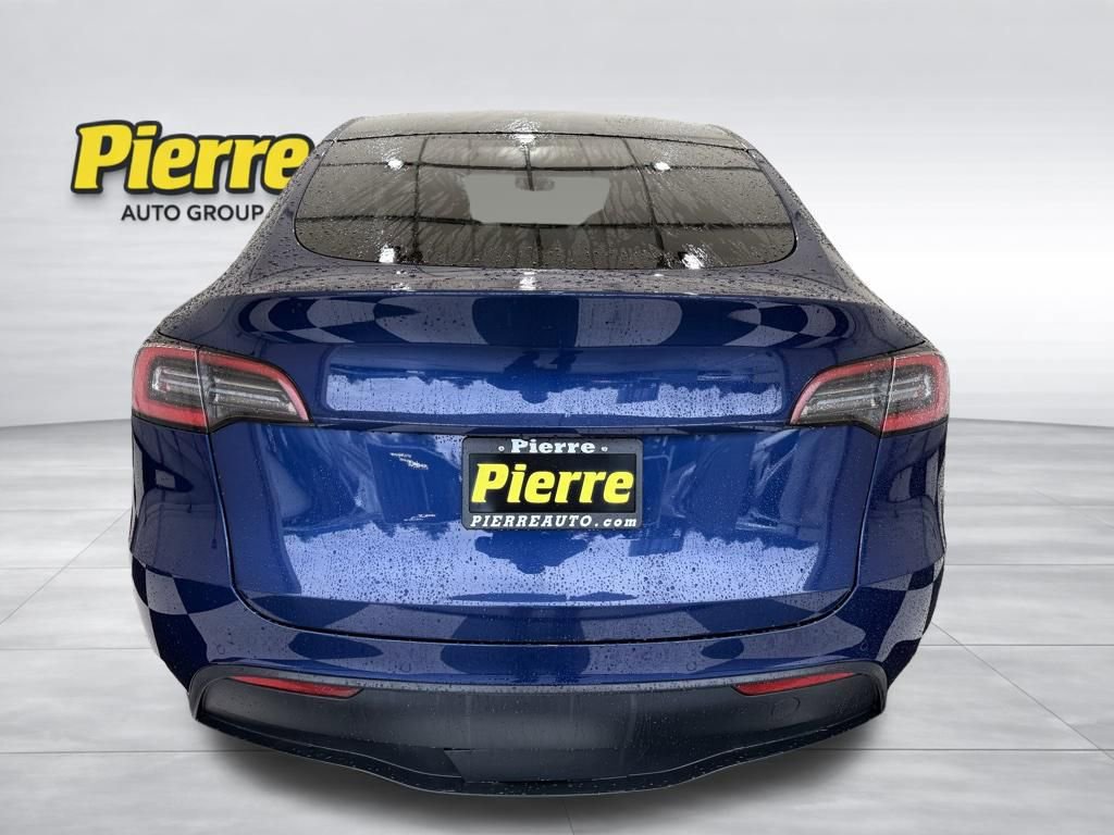 Used 2021 Tesla Model Y 2WD image 3