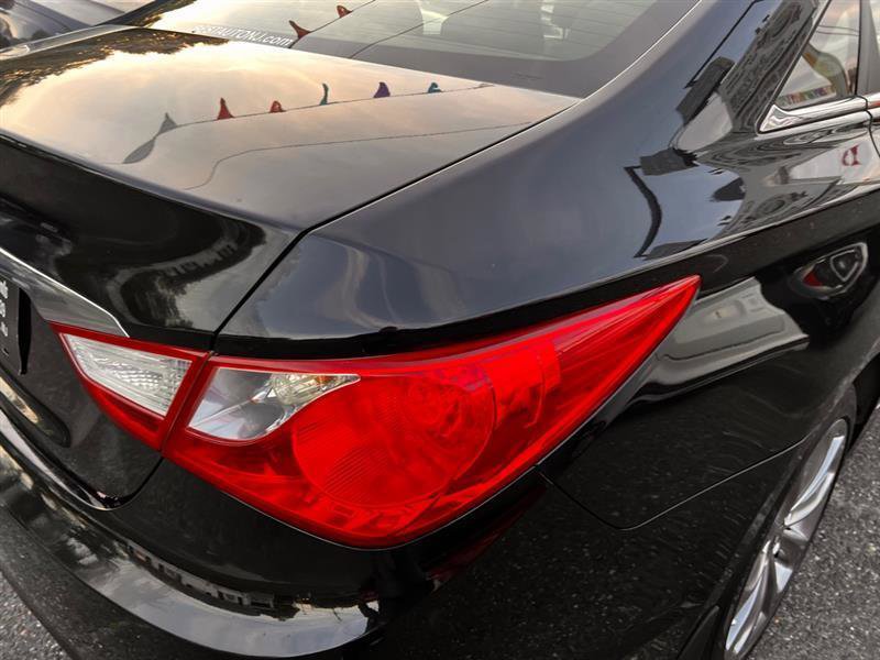Used 2013 Hyundai Sonata SE image 32