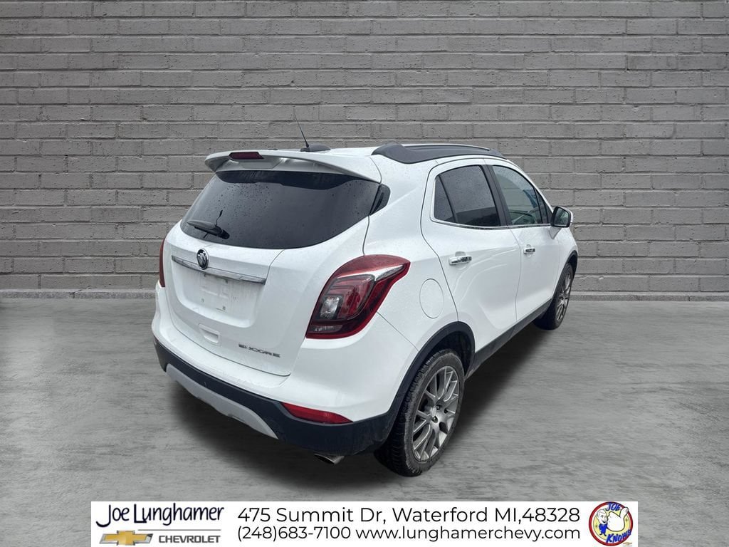 Certified 2019 Buick Encore Sport Touring FWD image 4