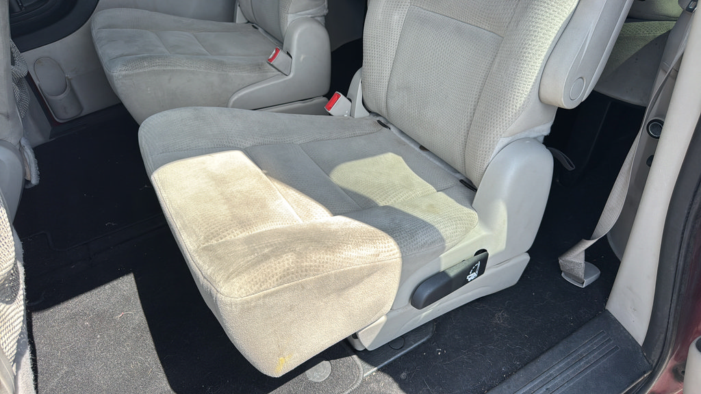 Used 2014 Dodge Grand Caravan SXT FWD image 19