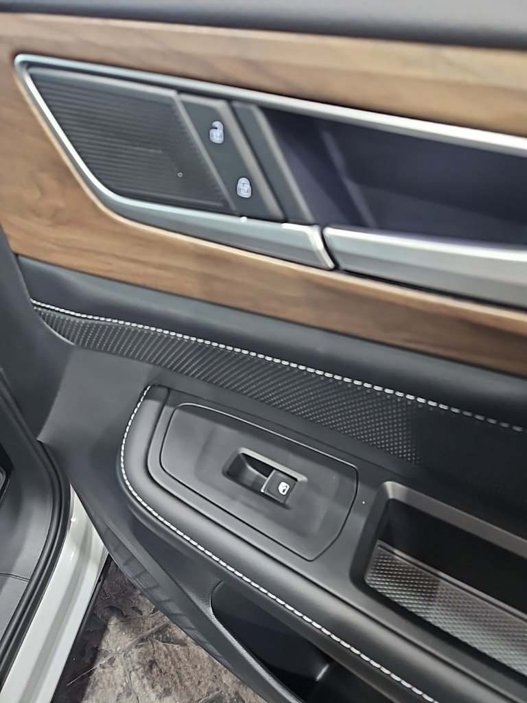 New 2026 Volkswagen Atlas SE image 12