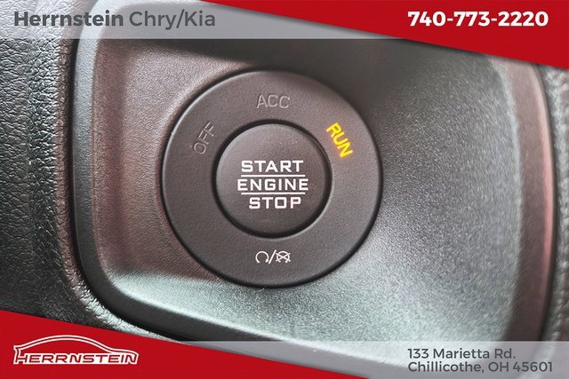 Used 2024 Jeep Wrangler Sport image 19