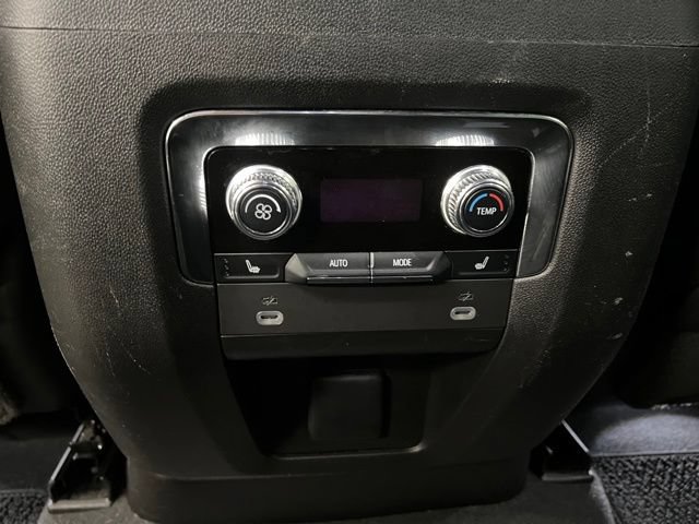 Used 2023 GMC Yukon Denali AWD/4WD image 46