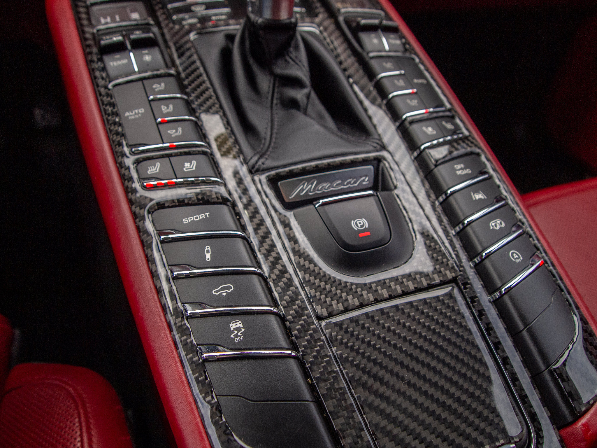 Used 2018 Porsche Macan GTS AWD/4WD image 20