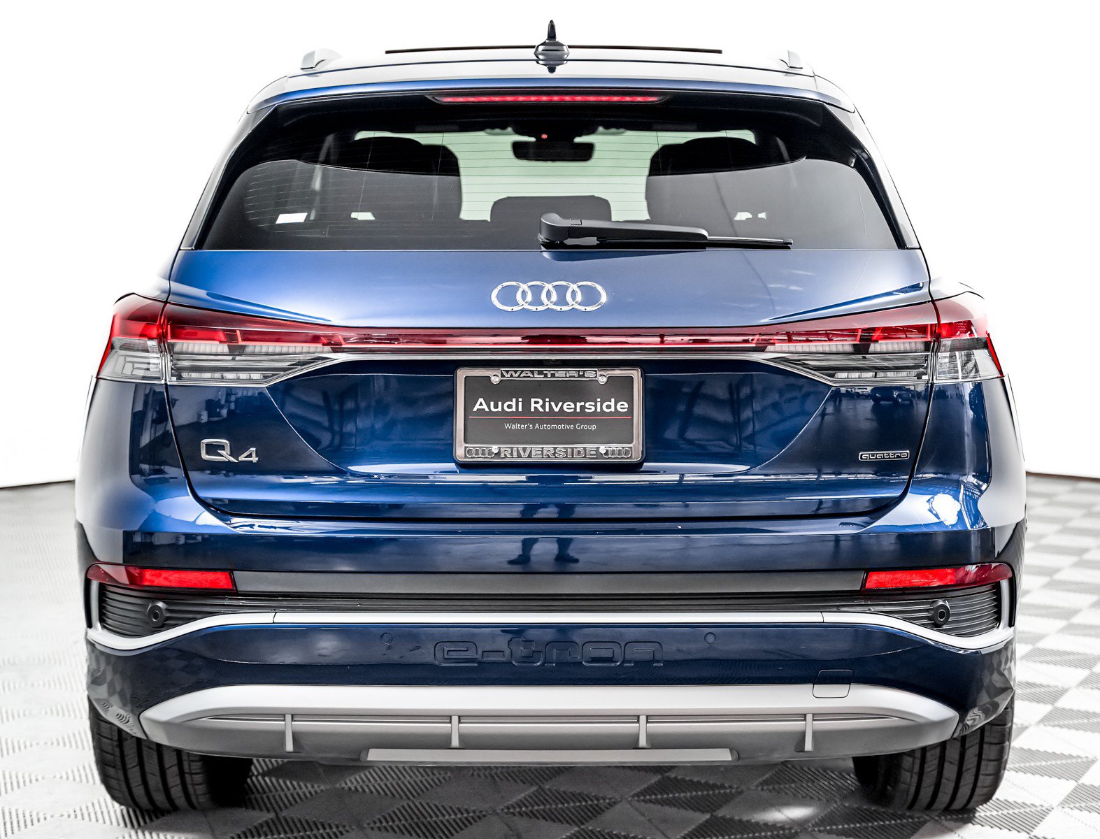 Certified 2025 Audi Q4 e-tron Premium w/ Convenience Package AWD/4WD image 6
